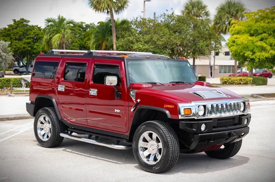 2005 Hummer H2 Lux