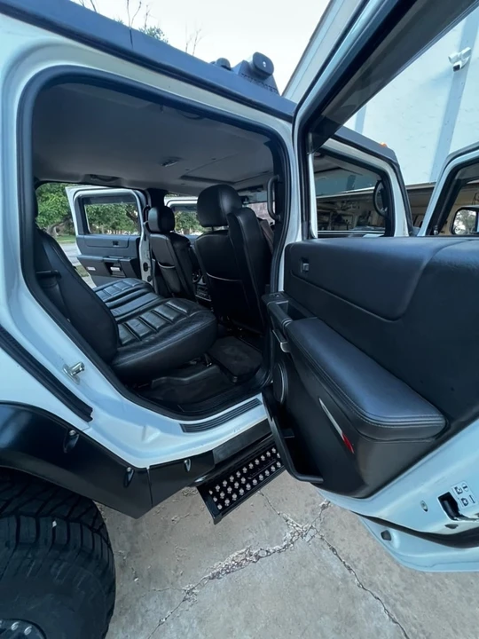 2005 Hummer Hummer H2 - Image 22 of 31