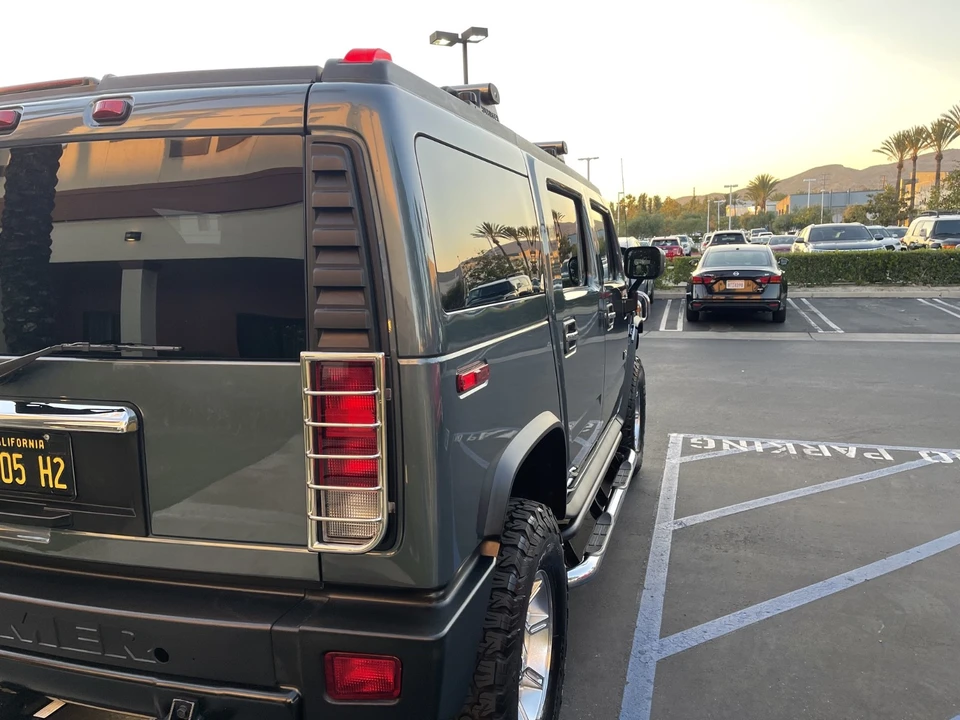 2005 Hummer Hummer H2 - Image 5 of 16