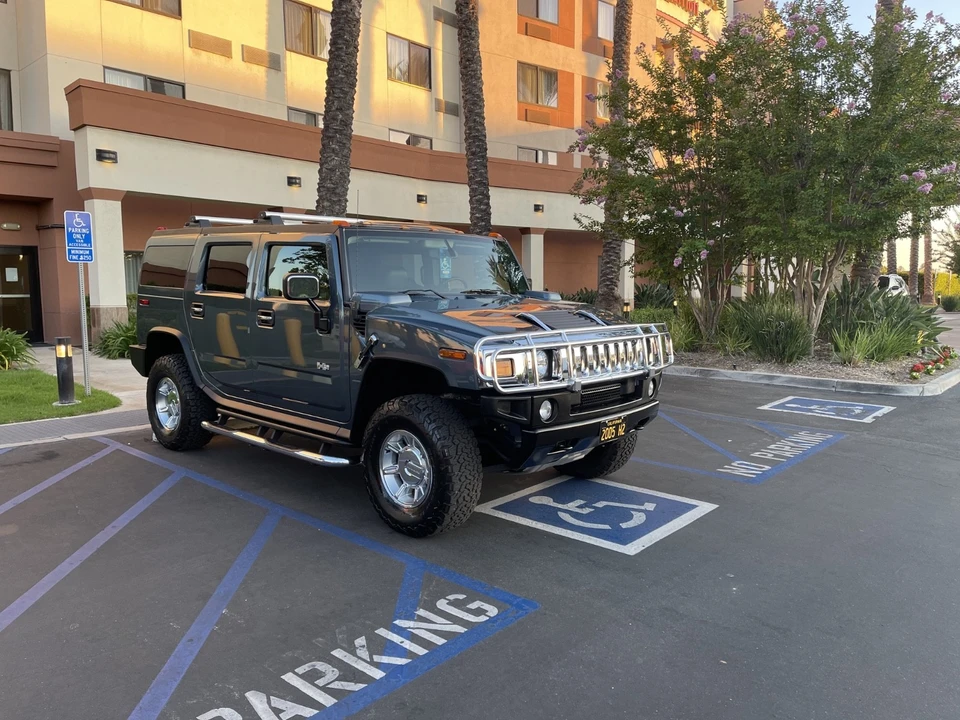2005 Hummer Hummer H2 - Image 2 of 16