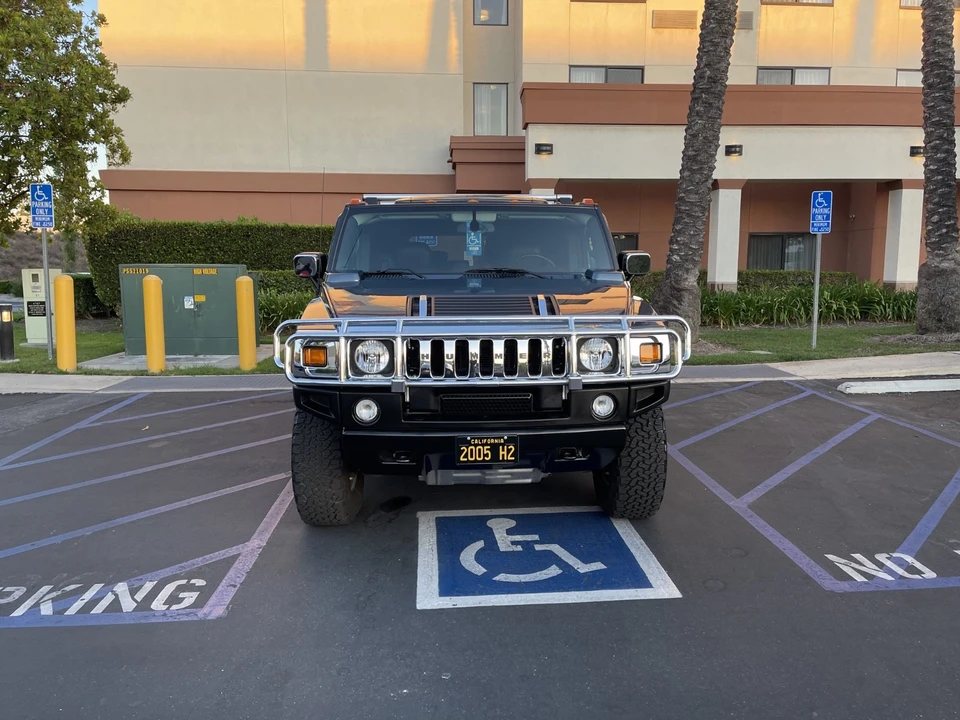 2005 Hummer Hummer H2 - Image 3 of 16