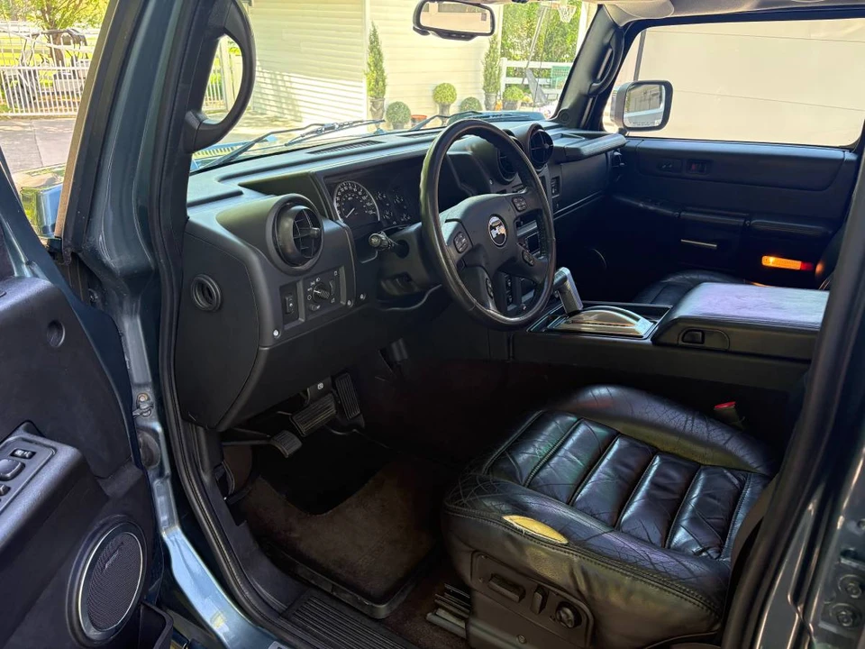 2005 Hummer Hummer H2 - Image 6 of 11
