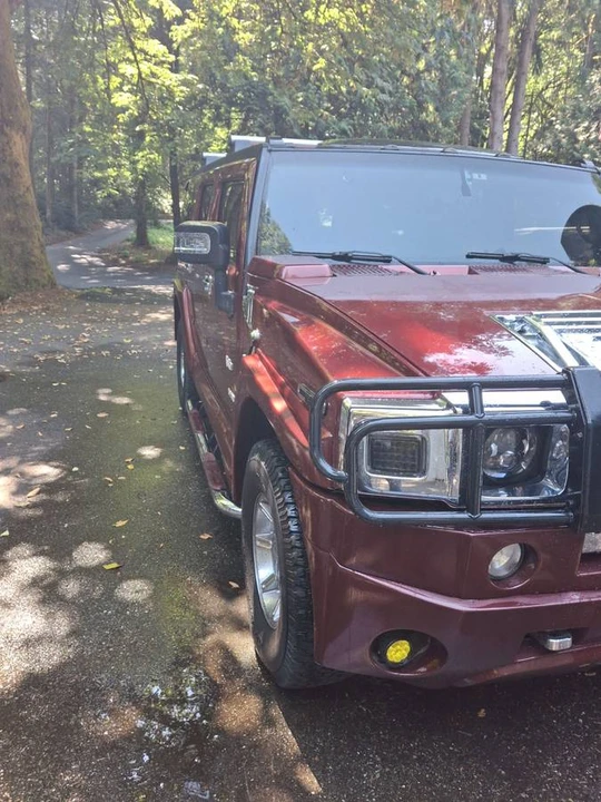 2005 Hummer Hummer H2 - Image 4 of 11