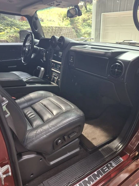 2005 Hummer Hummer H2 - Image 10 of 11