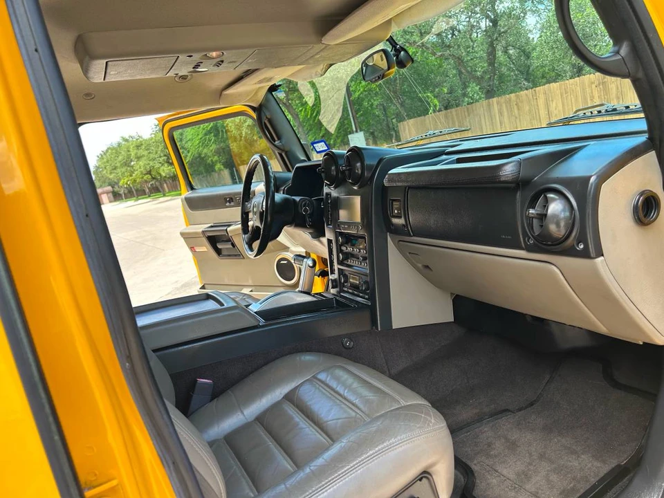2005 Hummer Hummer H2 - Image 9 of 12