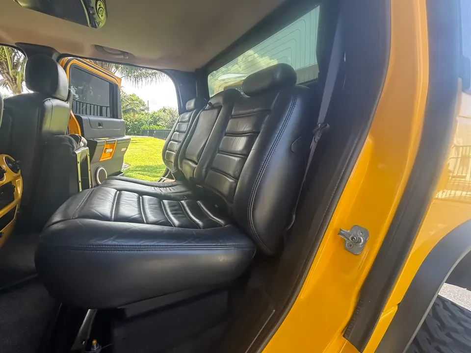 2005 Hummer Hummer H2 - Image 15 of 17