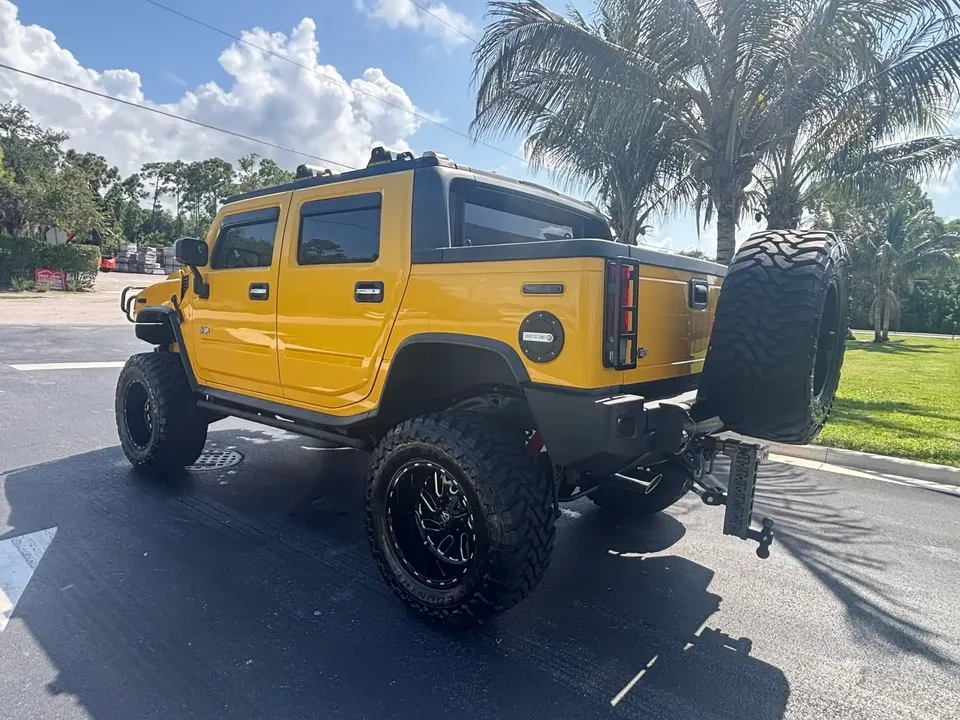 2005 Hummer Hummer H2 - Image 5 of 17