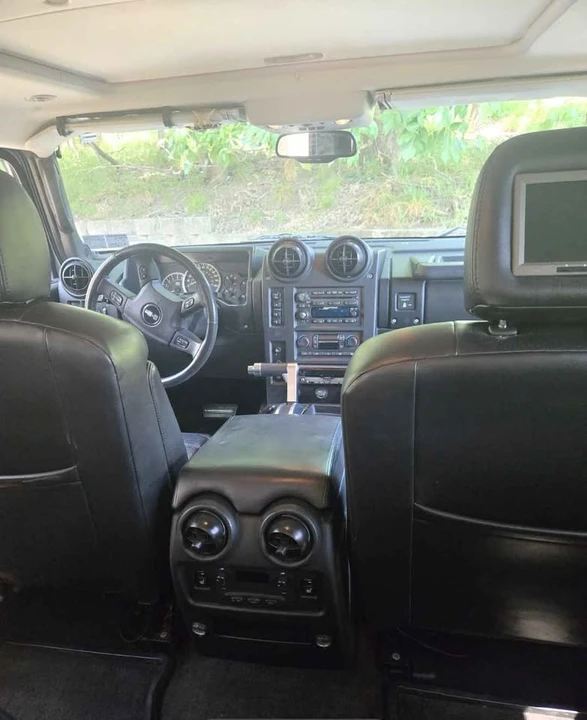 2005 Hummer Hummer H2 - Image 9 of 10