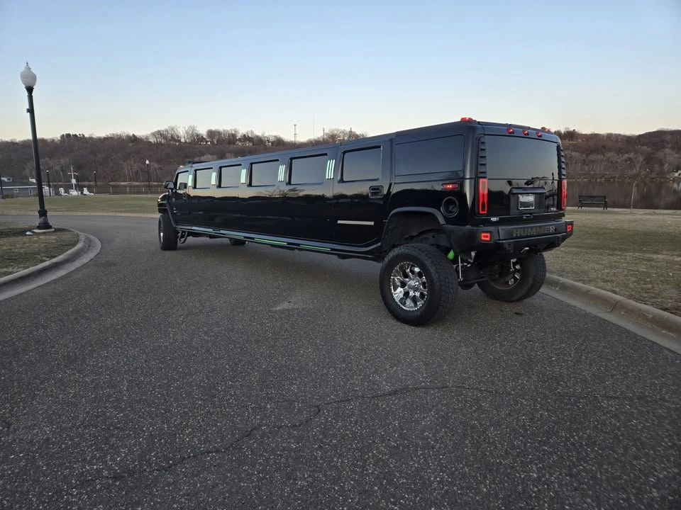2005 Hummer Hummer H2 - Image 3 of 6