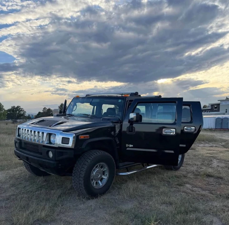 2005 Hummer Hummer H2 - Image 2 of 5