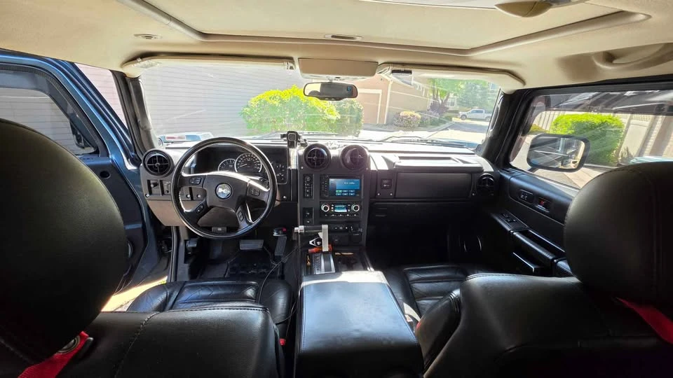 2005 Hummer Hummer H2 - Image 10 of 11