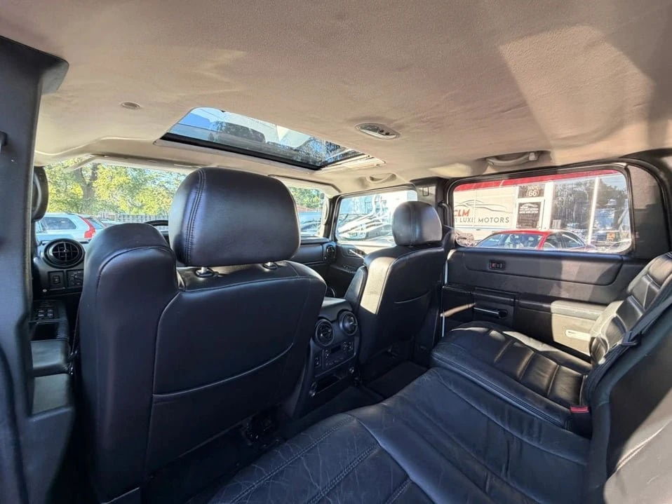 2005 Hummer Hummer H2 - Image 12 of 20