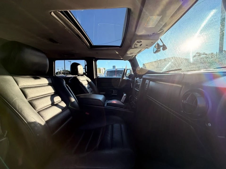 2005 Hummer Hummer H2 - Image 19 of 20