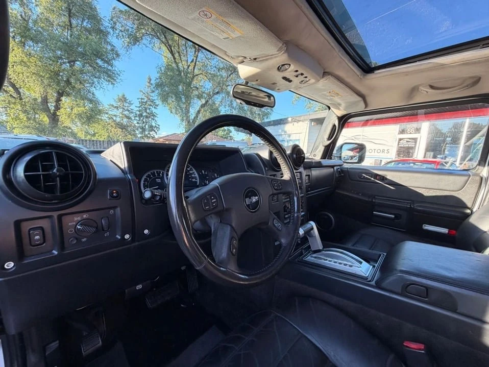 2005 Hummer Hummer H2 - Image 8 of 20