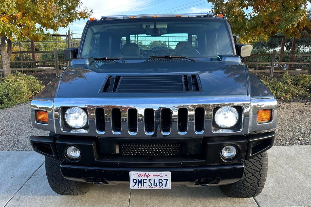 2005 Hummer Hummer H2 - Image 2 of 31
