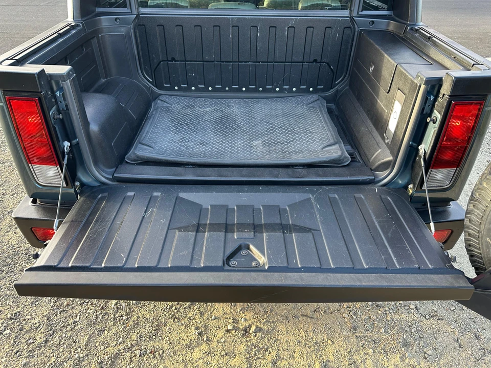 2005 Hummer Hummer H2 - Image 23 of 31
