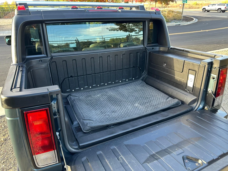 2005 Hummer Hummer H2 - Image 22 of 31