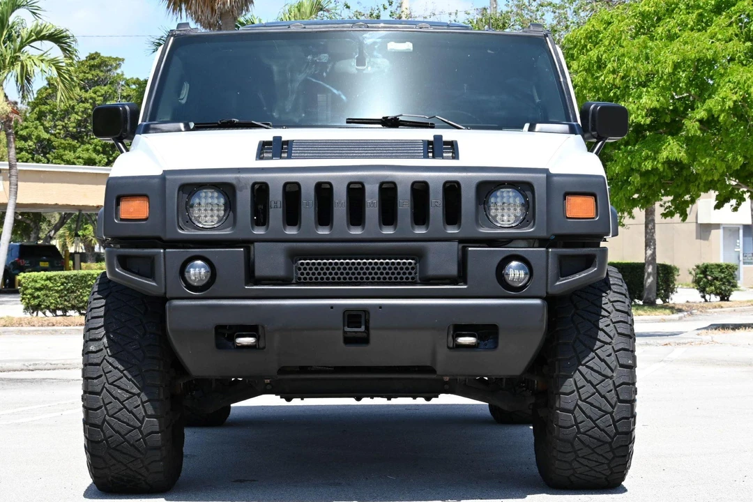 2005 Hummer Hummer H2 - Image 2 of 8