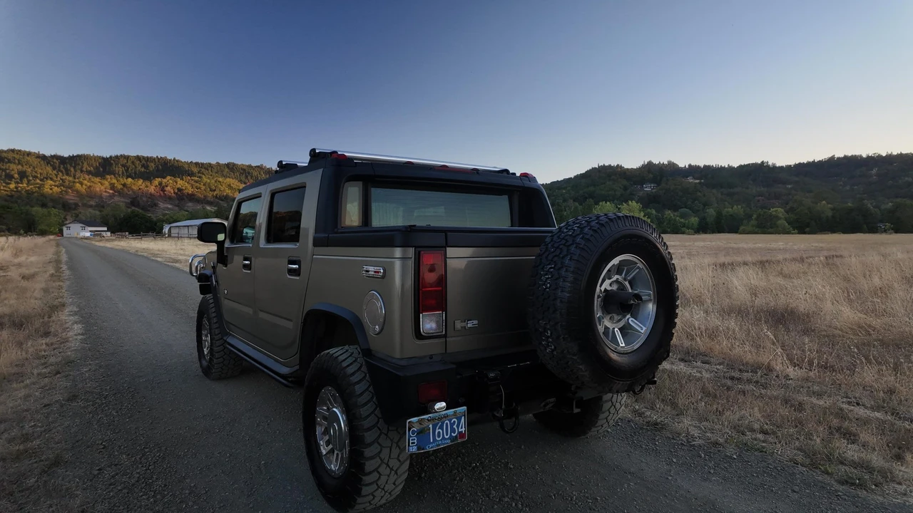 2005 Hummer Hummer H2 - Image 18 of 31