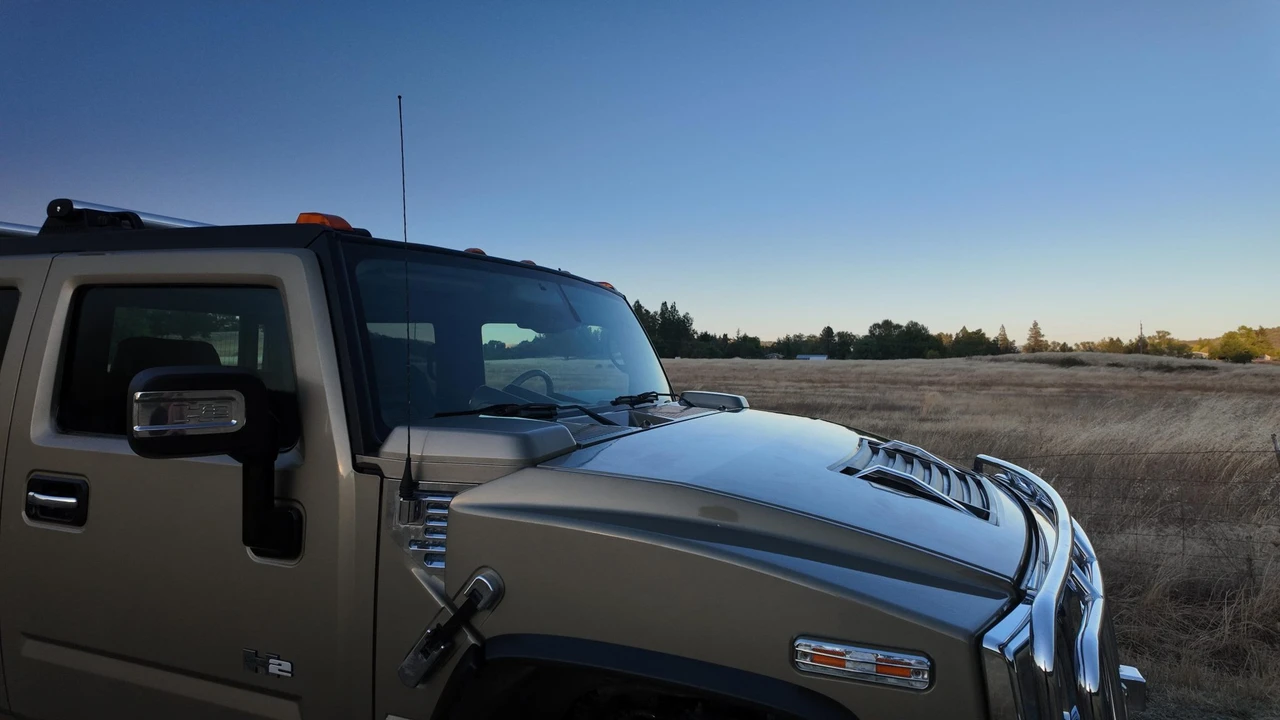 2005 Hummer Hummer H2 - Image 24 of 31