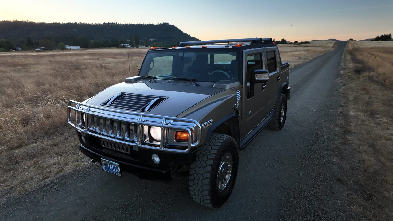2005 Hummer Hummer H2 - Image 5 of 31