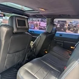 2005 Hummer Hummer H2 - Image 17 of 19