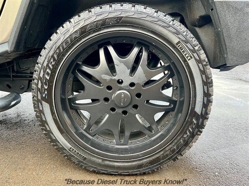 2005 Hummer Hummer H2 - Image 9 of 20