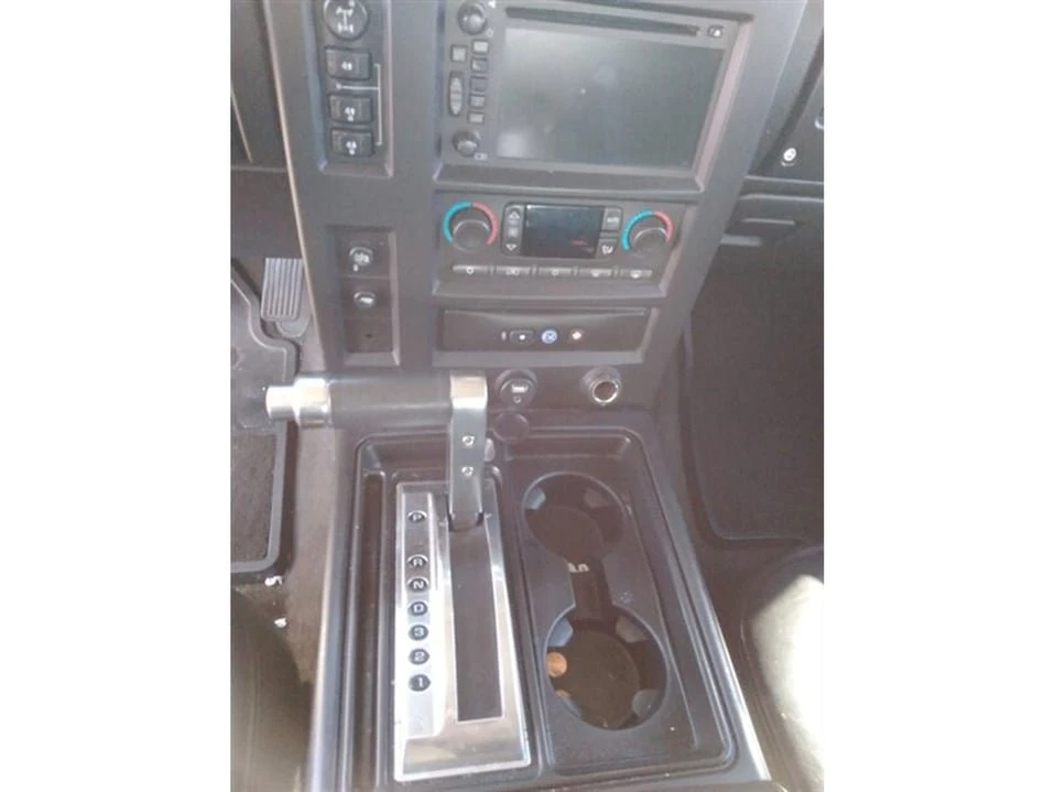 2005 Hummer Hummer H2 - Image 9 of 20