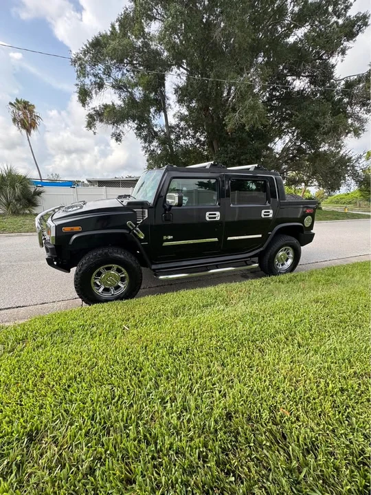 2005 Hummer Hummer H2 - Image 2 of 17