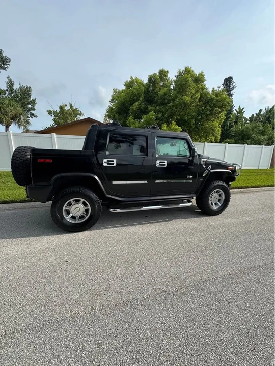 2005 Hummer Hummer H2 - Image 4 of 17