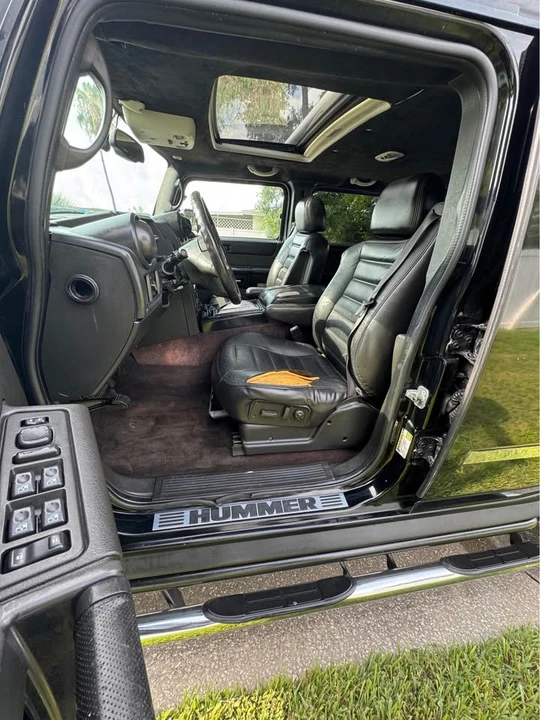 2005 Hummer Hummer H2 - Image 11 of 17