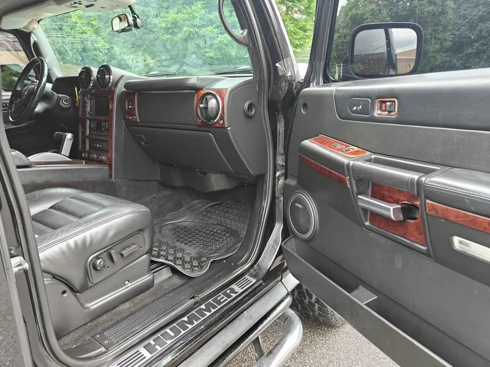 2005 Hummer Hummer H2 - Image 12 of 18