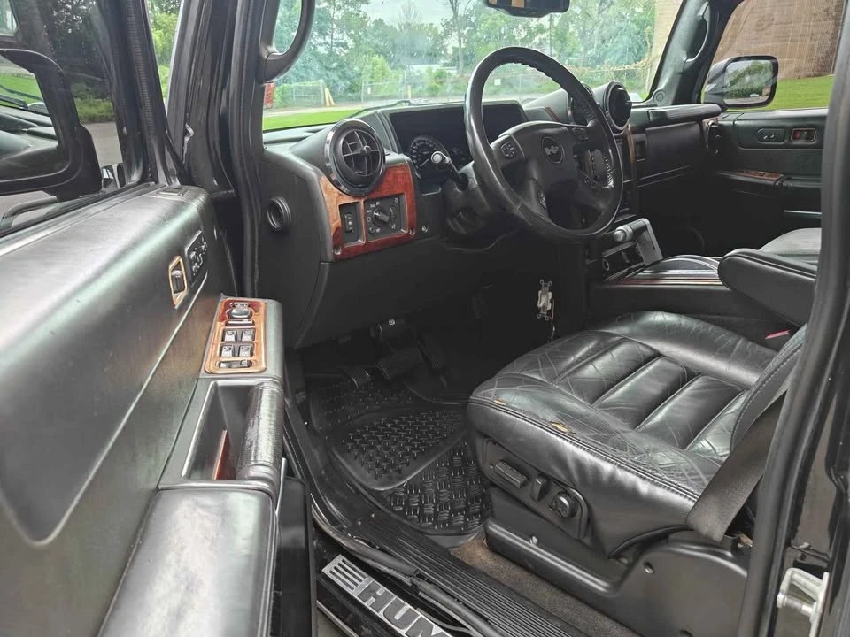2005 Hummer Hummer H2 - Image 9 of 18