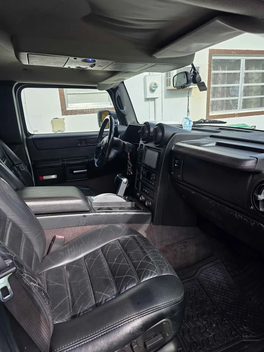 2005 Hummer Hummer H2 - Image 5 of 14