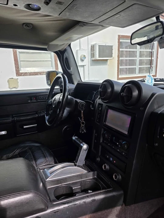 2005 Hummer Hummer H2 - Image 6 of 14
