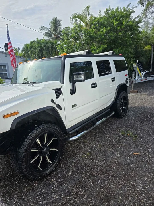 2005 Hummer Hummer H2 - Image 3 of 14