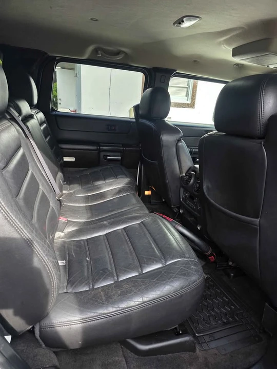 2005 Hummer Hummer H2 - Image 9 of 14
