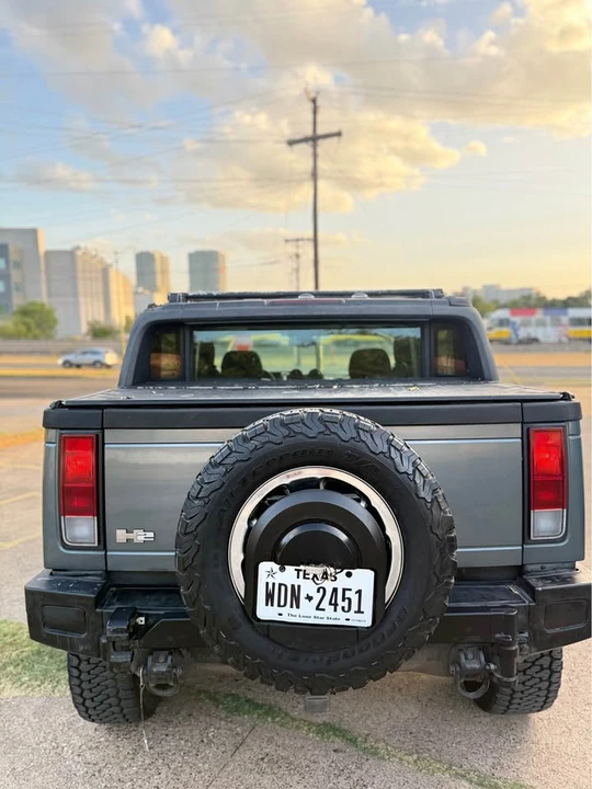 2005 Hummer Hummer H2 - Image 18 of 19
