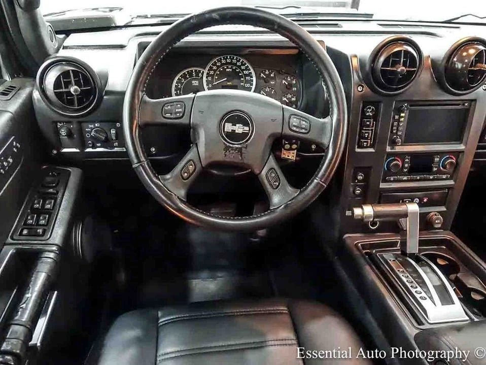 2005 Hummer Hummer H2 - Image 17 of 20