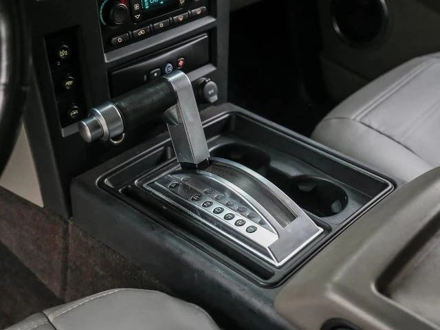 2005 Hummer Hummer H2 - Image 26 of 31