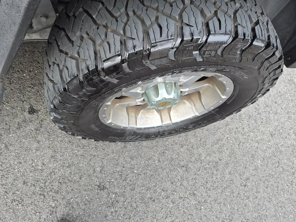 2005 Hummer Hummer H2 - Image 14 of 20
