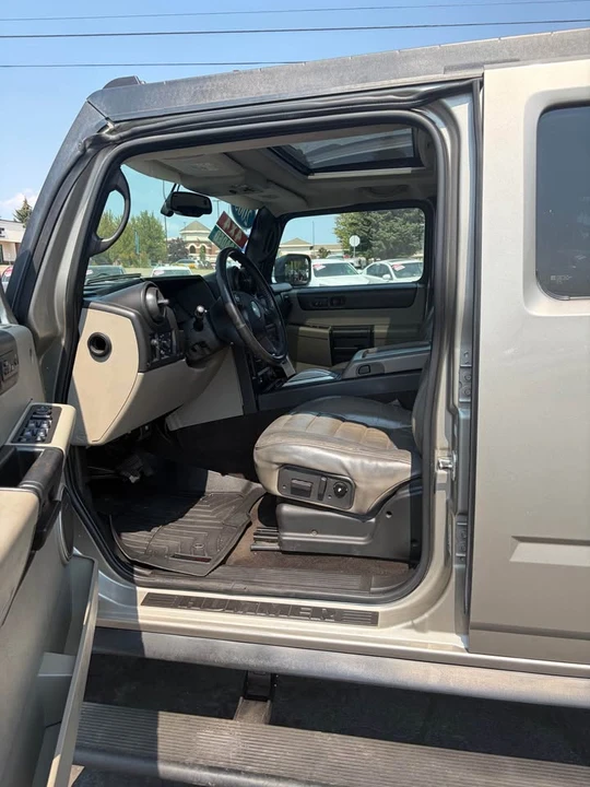 2005 Hummer Hummer H2 - Image 8 of 9