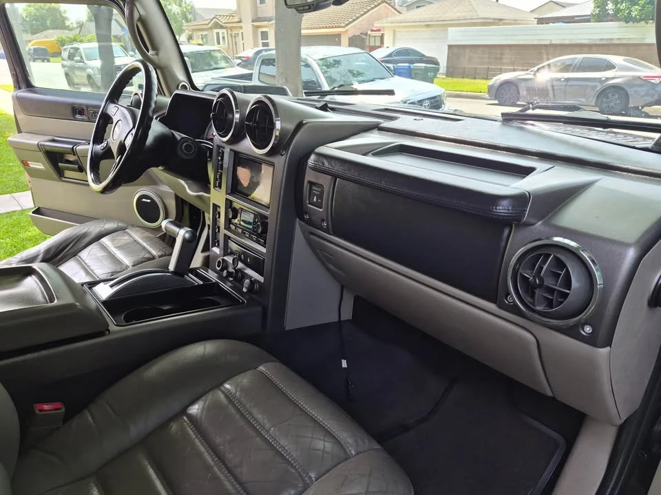 2005 Hummer Hummer H2 - Image 13 of 20