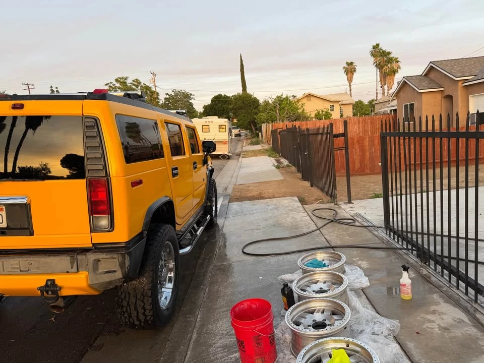 2005 Hummer Hummer H2 - Image 10 of 16