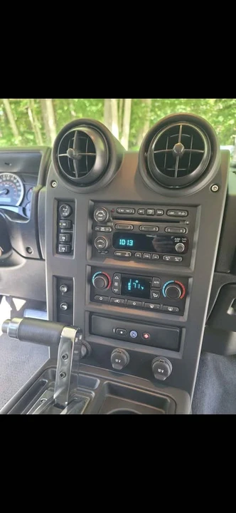 2005 Hummer Hummer H2 - Image 13 of 20