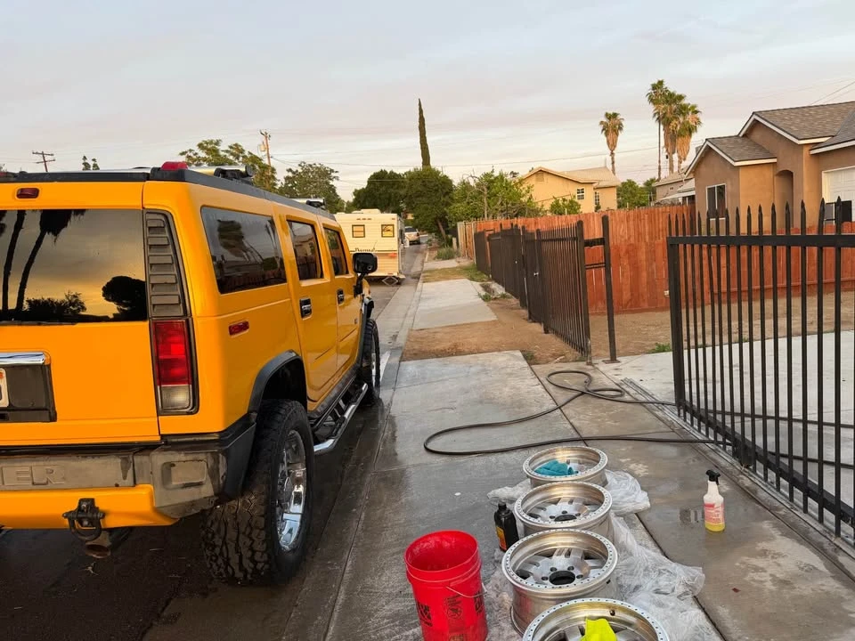 2005 Hummer Hummer H2 - Image 9 of 16