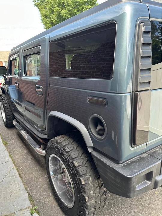2005 Hummer Hummer H2 - Image 3 of 11