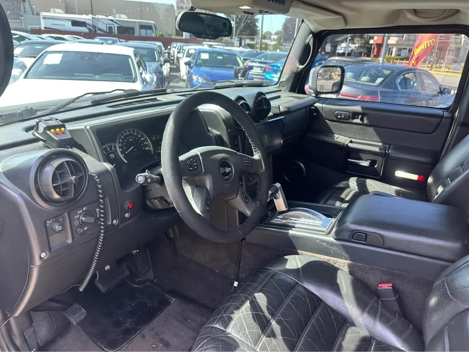 2005 Hummer Hummer H2 - Image 7 of 10