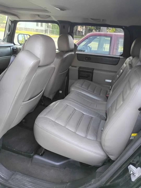 2005 Hummer Hummer H2 - Image 6 of 8
