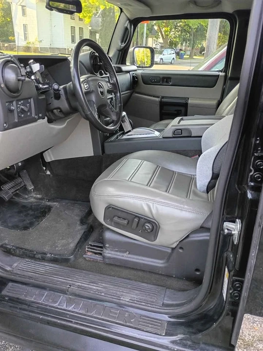 2005 Hummer Hummer H2 - Image 7 of 8
